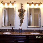 Master Bathroom with double vanity - Splash 1901E